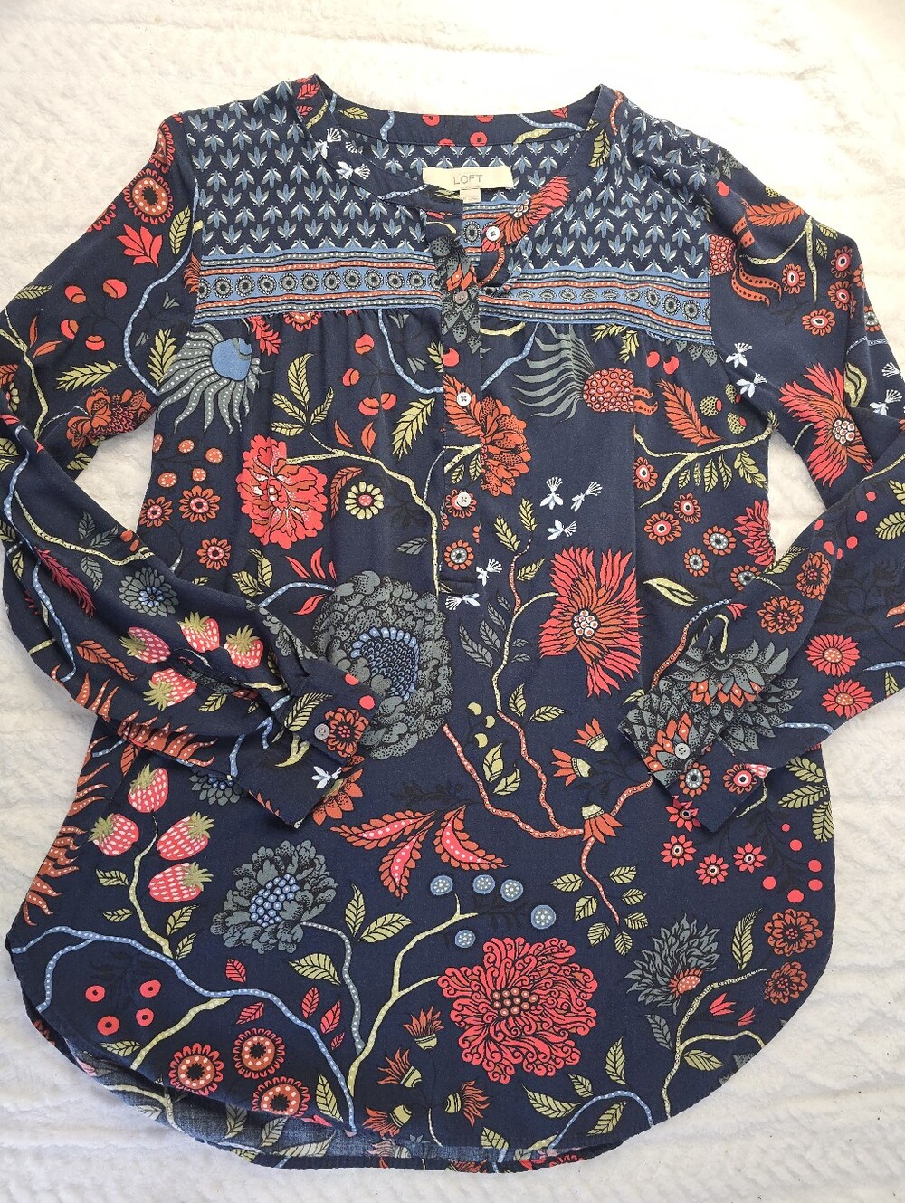 LOFT Floral Tunic Top Navy Multicolor Partial Button Long Sleeve Peasant Boho M